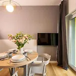 B Urban Od Wroclawapartament-pl *